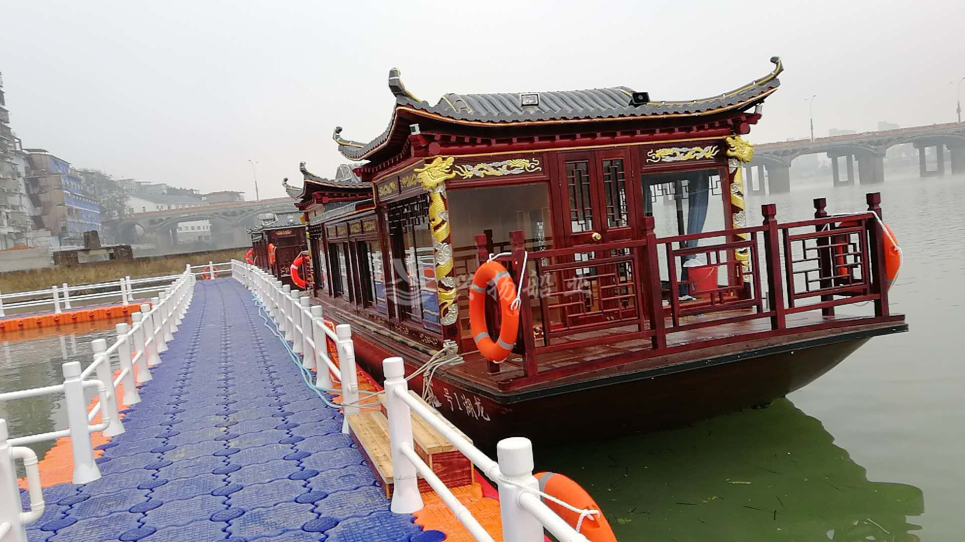 山東高青慢城天鵝湖景區12.8米畫(huà)舫船